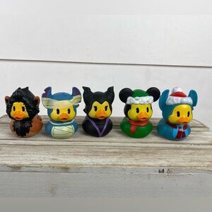 Rubber ducks, bundle (5) assorted characters jeep decor children’s toys